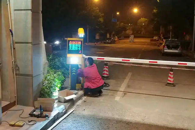 銳方達(dá)科技的智能車牌識(shí)別系統(tǒng)施工流程是怎樣的？